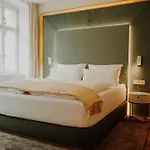 Domfreyheit Lejlighed *