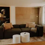 Domfreyheit Lejlighed *