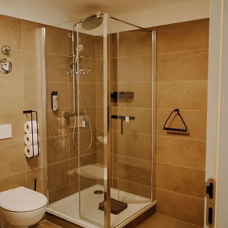 Domfreyheit Apartamento *