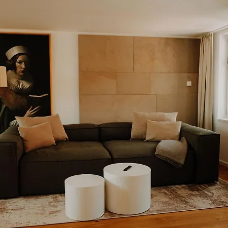 Domfreyheit Apartment *